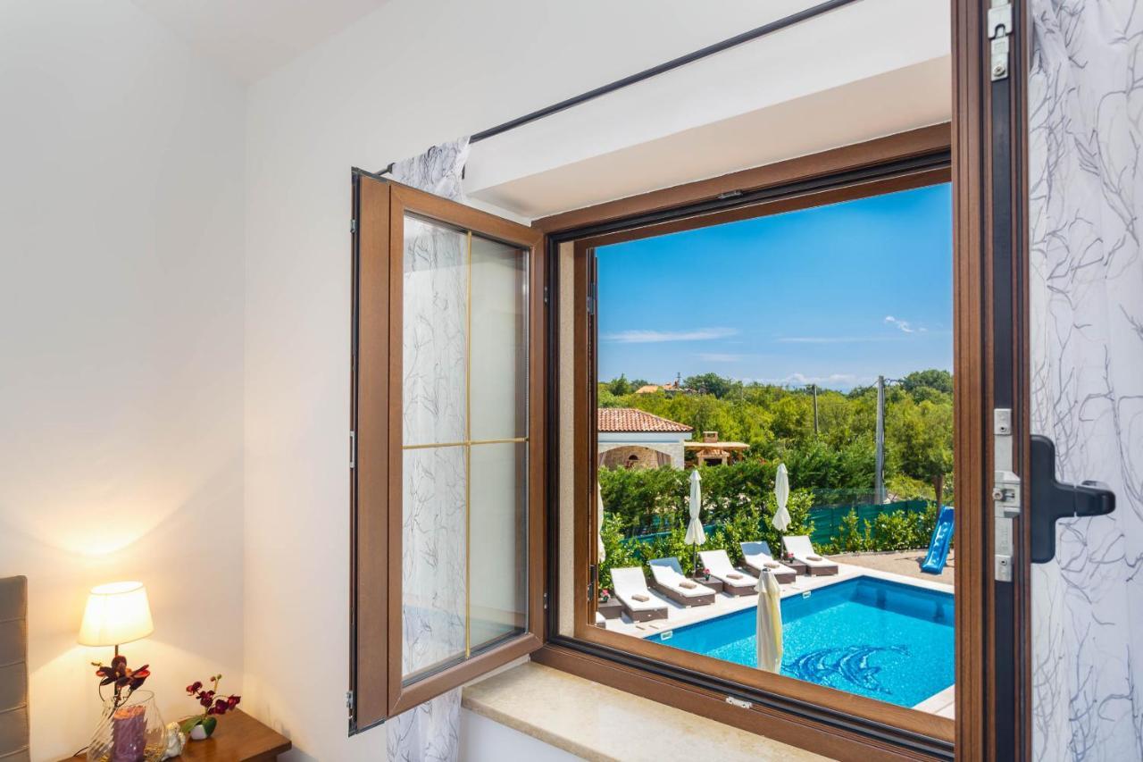 Villa Kamenica Kras Luaran gambar