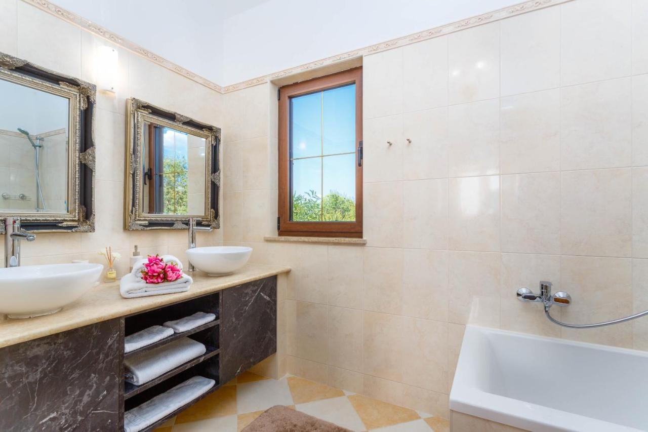 Villa Kamenica Kras Luaran gambar