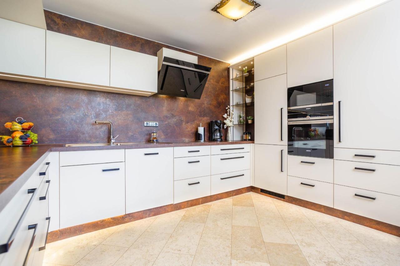 Villa Kamenica Kras Luaran gambar