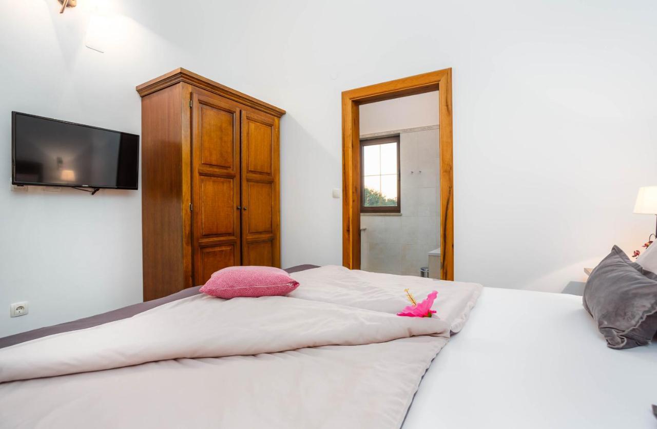 Villa Kamenica Kras Luaran gambar